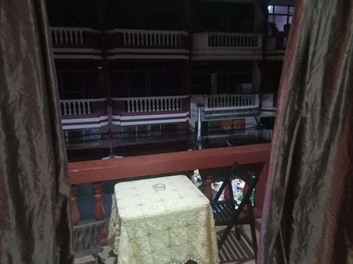 Pluemchai Guesthouse ジョムティエンビーチ エクステリア 写真