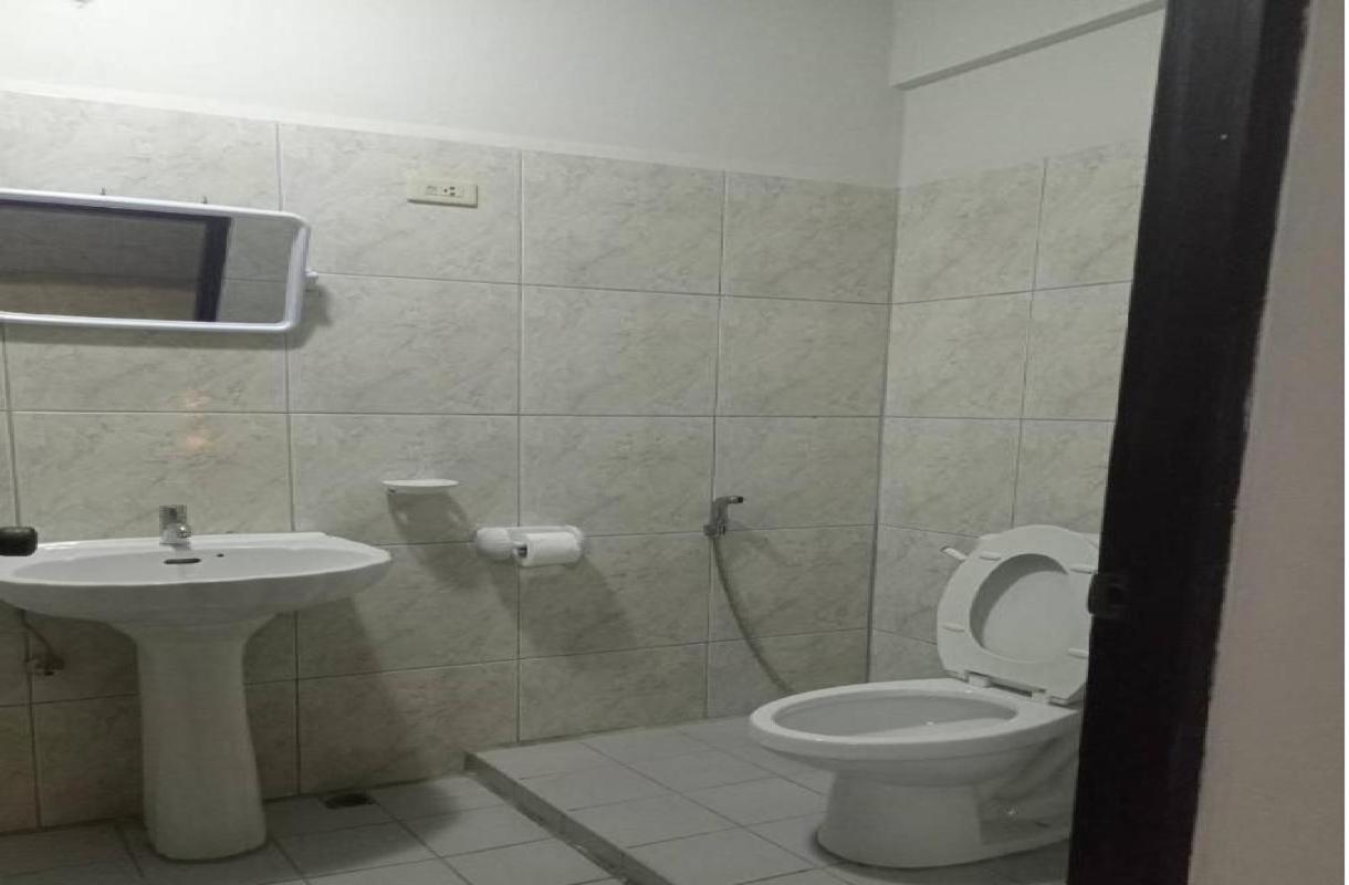 Pluemchai Guesthouse ジョムティエンビーチ エクステリア 写真