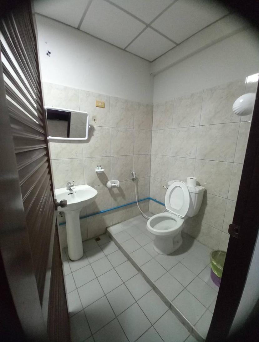 Pluemchai Guesthouse ジョムティエンビーチ エクステリア 写真